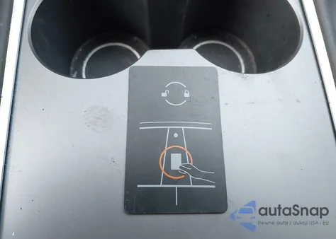 2023 Tesla Model 3 Rear-Wheel Drive z USA, uszkodzony, nr VIN 5YJ3E1EA3PF700791